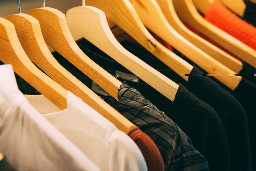 Apparel & Accessories