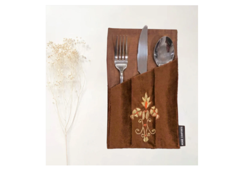 8 Luxurious Moca Brown Velvet Embroidered Table Set Designs - 3/4