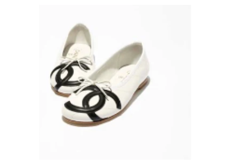 7 Elegant CHANEL Cambon Ballet Flats with Brand Box - 1/4