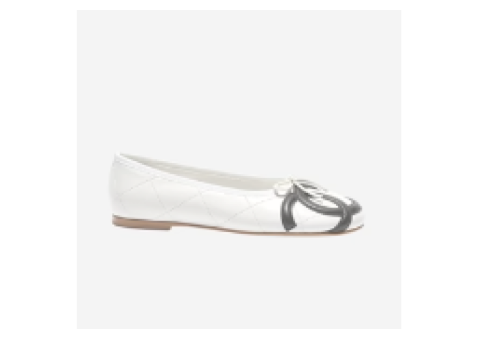 7 Elegant CHANEL Cambon Ballet Flats with Brand Box - 3/4