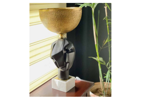 Dea Table Lamp: Sculptural Art Meets Functional Lighting - 2/2