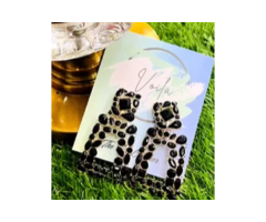 Geometric Crystal Drop Earrings: 7 Bold Details of Luxury