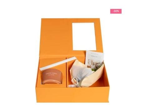 Relax at Home Candle Gift Set - 2/2
