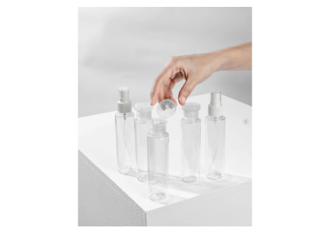 Travel Kit Plastic: 9 Essential Features for Easy Trips - 2/5