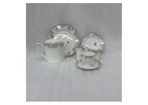 24-Piece Blue Floral Tea Set: 8 Luxurious Porcelain Benefits - 1/3