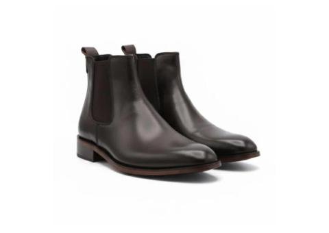 Chelsea Brown Boots