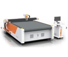 Cardboard Carton Flatbed Digital Cutting Machine