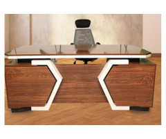 5 Bold Features of Geometric Executive Office Desk for Modern Leaders