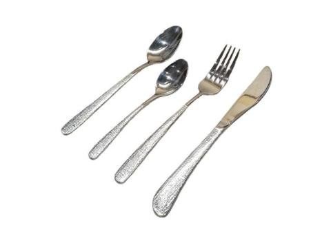 24-Pc Cloth Pattern Design Stainless Steel Cutlery Set – Silver