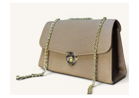AMORAA Gold Tweed Chain Bag: 7 Glamorous Style Features - 2/3
