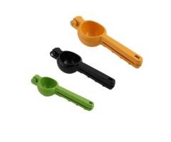 Aluminum Lemon Squeezer with Ergonomic Finger Grips