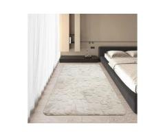 Cozy Plush Polyester Rug with Textured Jacquard Design