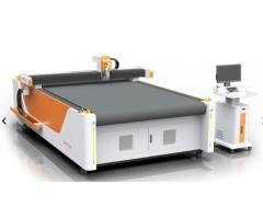 Composite Material Digital Cutter