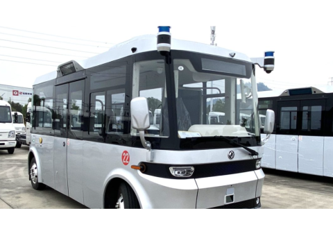 8 Smart Features of EQ6580CTBEV Auto-Pilot Electric Bus - 3/5