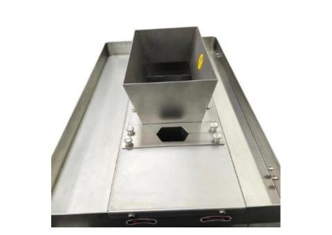 MQG500 Fresh Bone-in Meat Cutter | 2,000kg/h Heavy Duty - 2/2