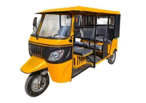 Three-Row Gasoline Tuktuk 