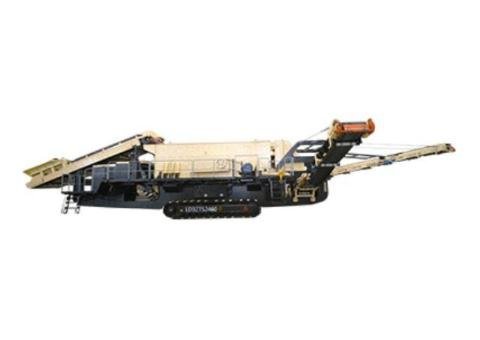 Tracked mobile screening station