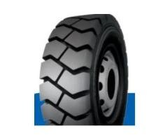 HS688 Truck Tire