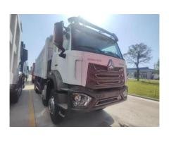 SINOTRUK HOWO NX 8×4 Self-Unloading Truck