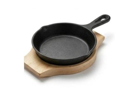 Sizzler Skillet 6.25" with Wood Base - 2/2