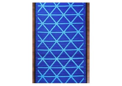 Blue with Linear Pattern Outdoor Runner - 2/2