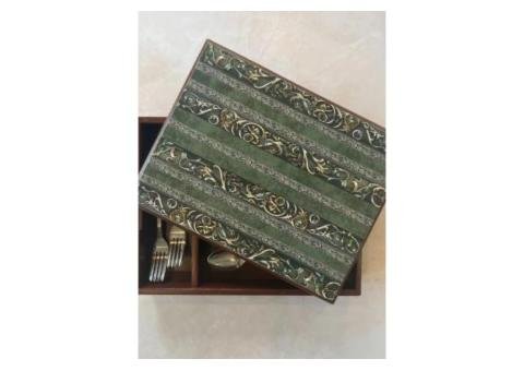 Luxury Engraved Cutlery Box – Emerald Grace Design - 2/2