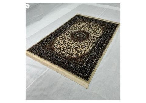 Luxurious Turkish Garnet Area Rug - Intricate Medallion Design, Size 5 ft x 8 ft