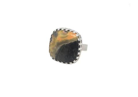 Bumble Bee in Prong Setting (Adjustable) - 2/2