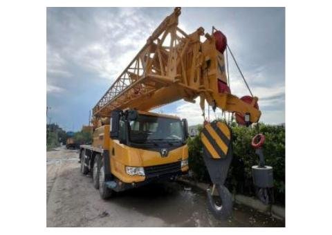 XCMG QY70K truck crane - 2/2