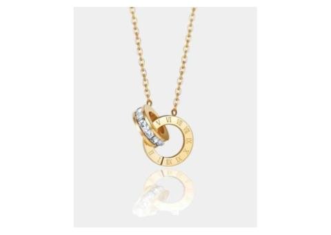 6 Elegant Features of 18K Gold Interlock Necklace